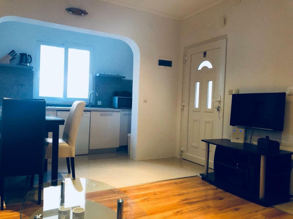 Apartman Stevic Pisak Ngoại thất bức ảnh